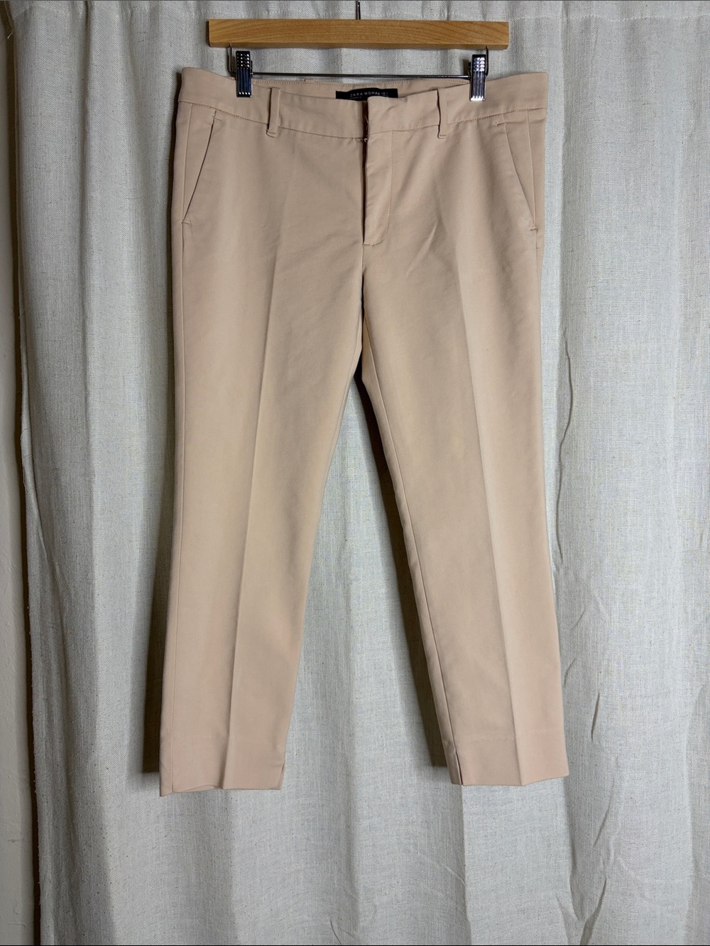 Zara Cropped Slim Ankle Pants in Light Beige